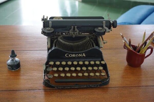 typewriter